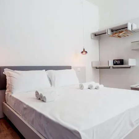 B&d Bed and Breakfast 4*